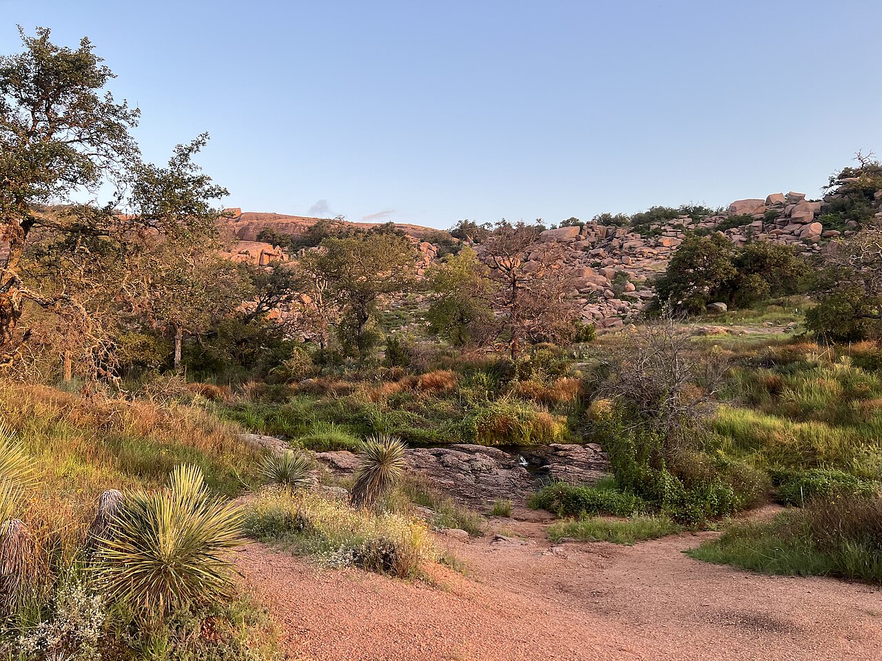 Enchanted Rock Landscape Early Morning 2024