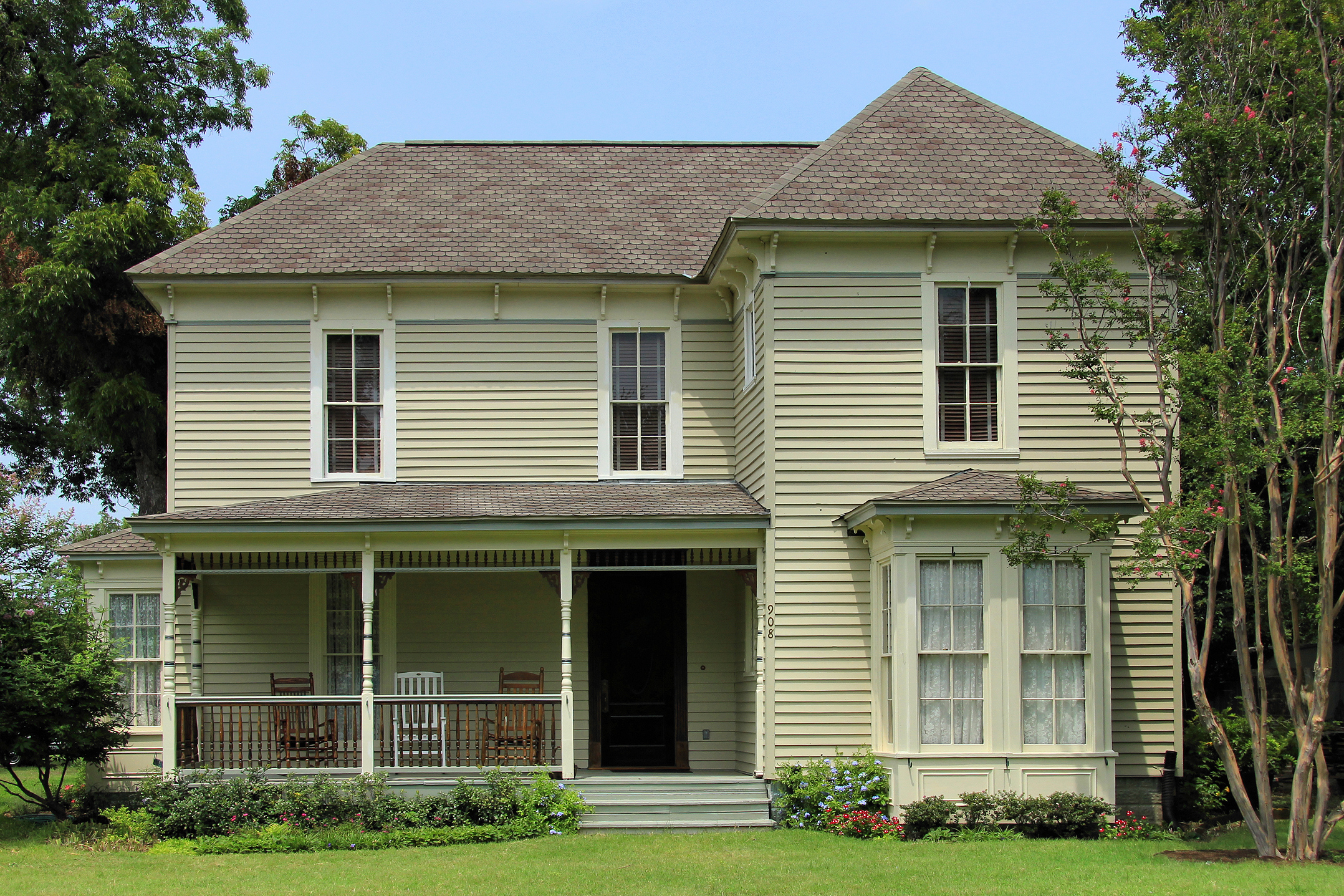 The Arnold-Torbet House in Georgetown, Texas, United States was built in 1880. The house was listed on the National Register of Historic Places on April 29, 1986.