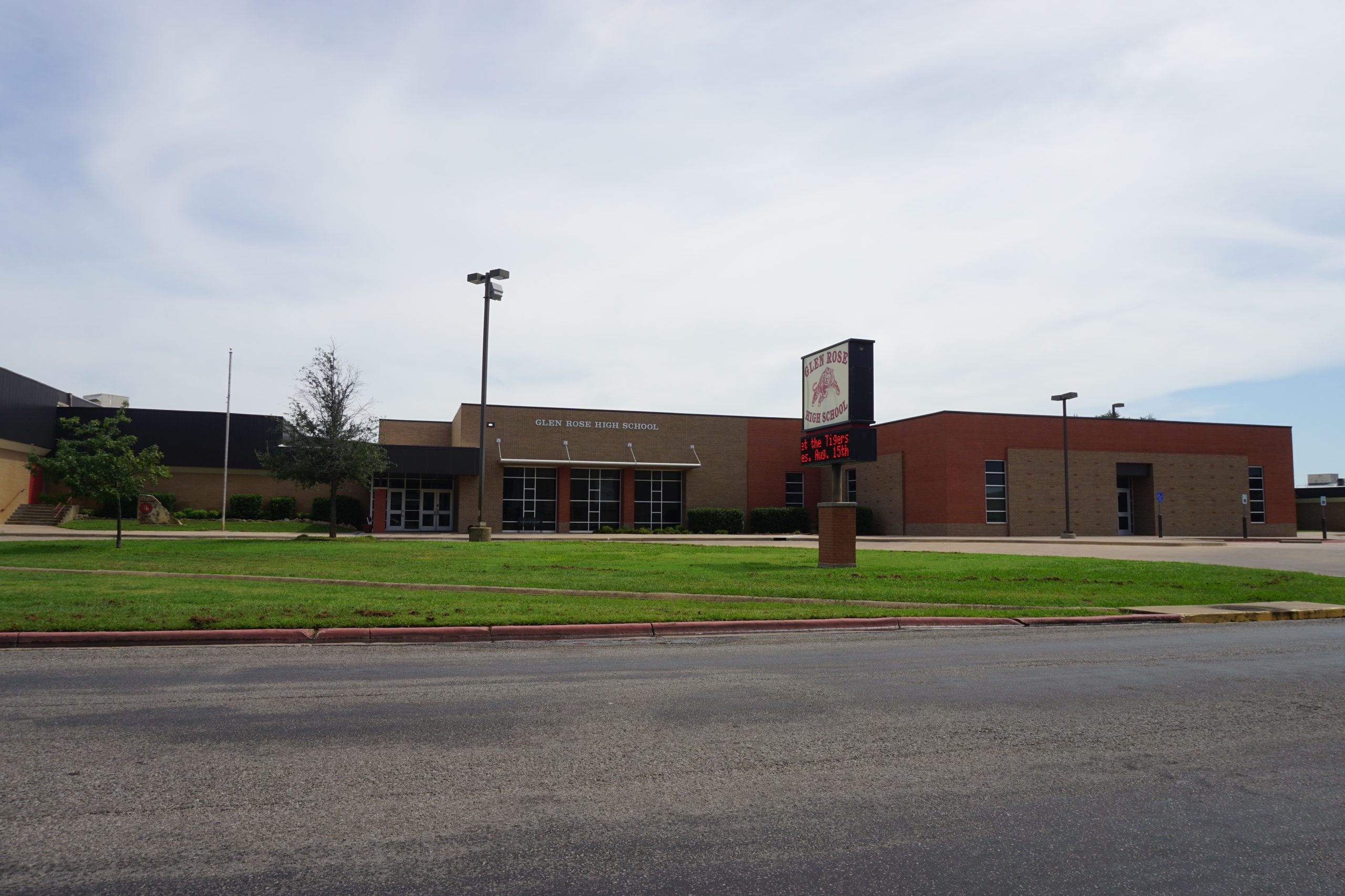 Glen Rose High School in Glen Rose , Texas ( United States ).
