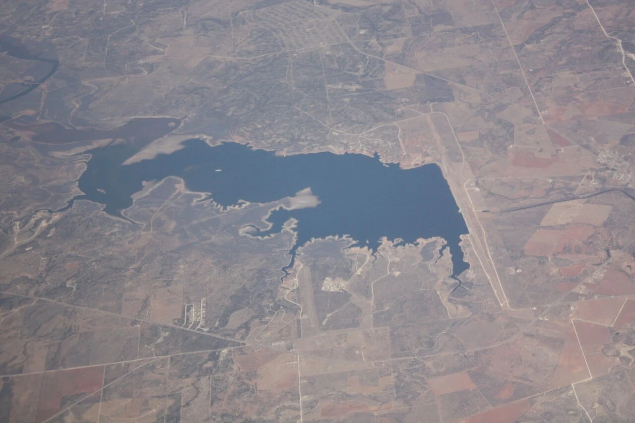 Oblique air photo of E.V. Spence Reservoir , facing northeast, 21 January 2009. Located on the Colorado River (Texas) in Coke County, Texas