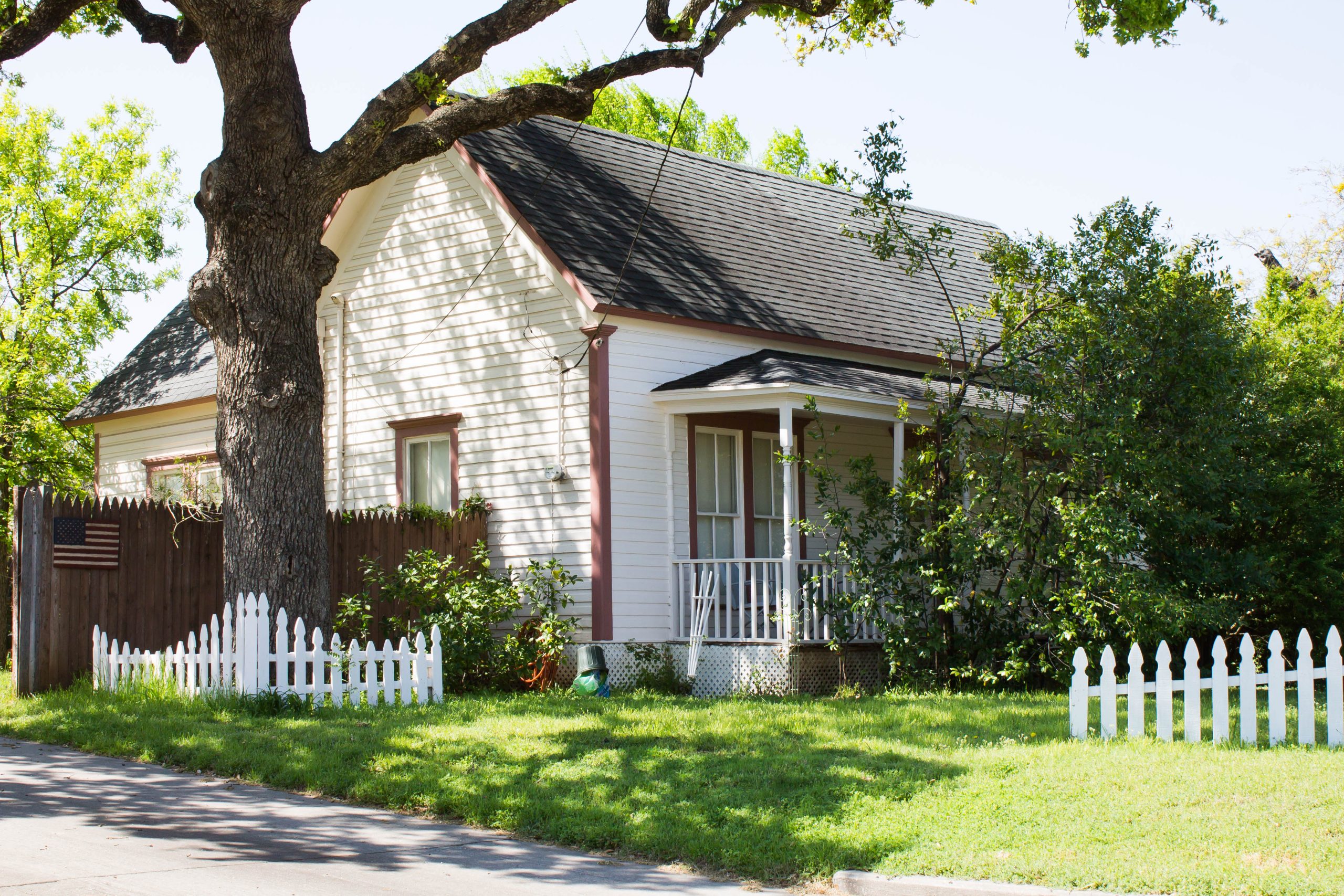 Buchanan-Hayter-Witherspoon House in Mansfield, Texas