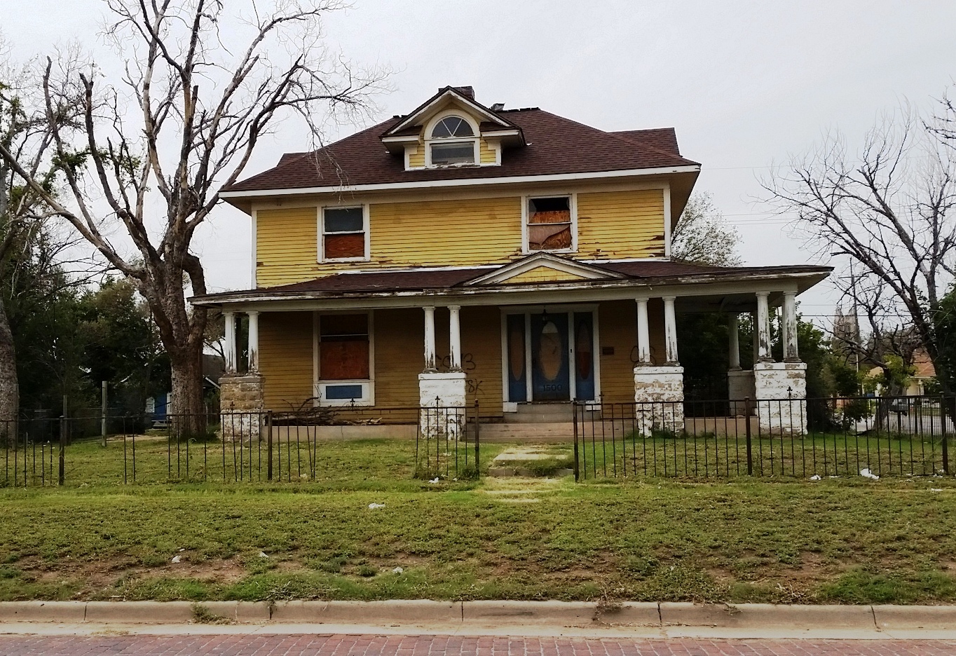 Jons-Gilvin House, 1500 S. Buchanan St. Amarillo