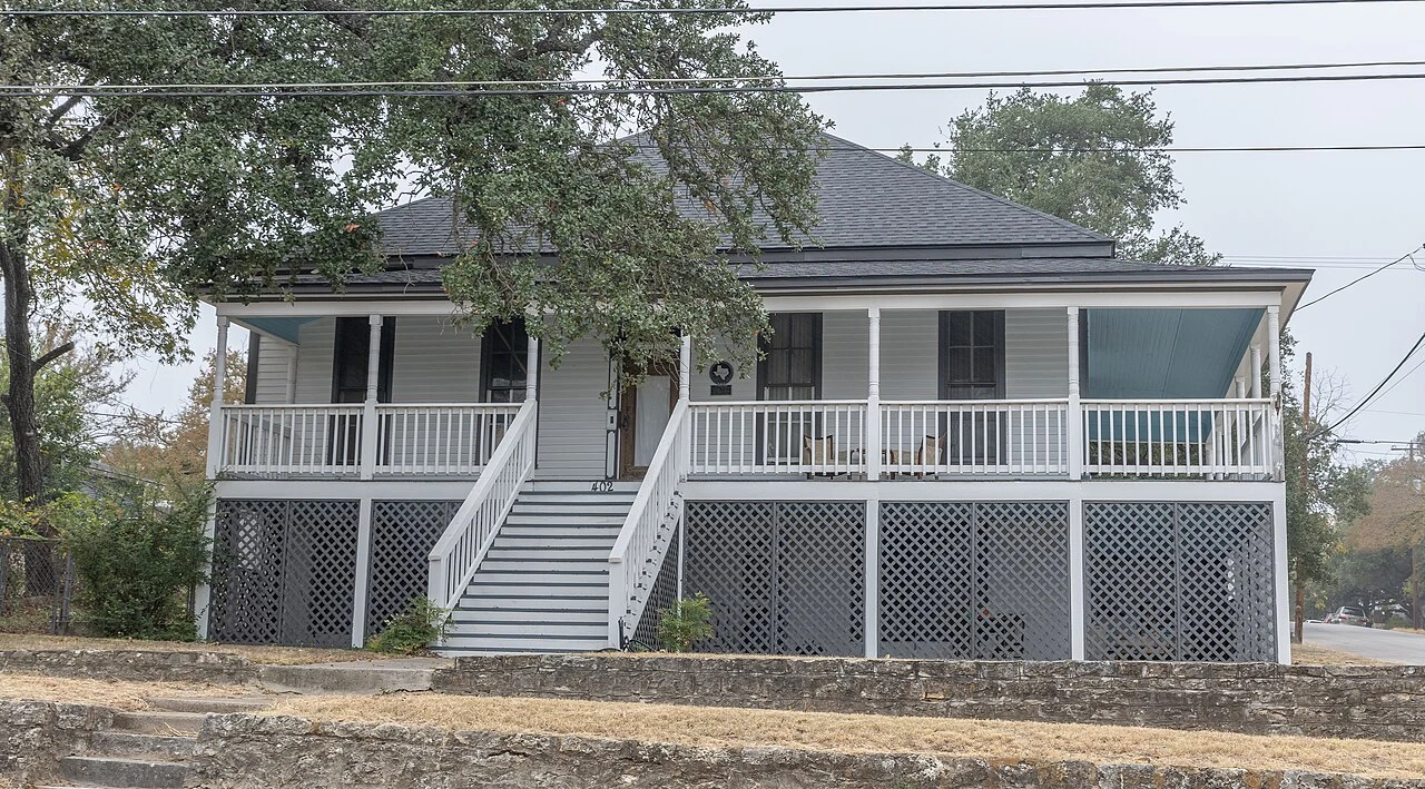 C.C. Abney House is located Lampasas