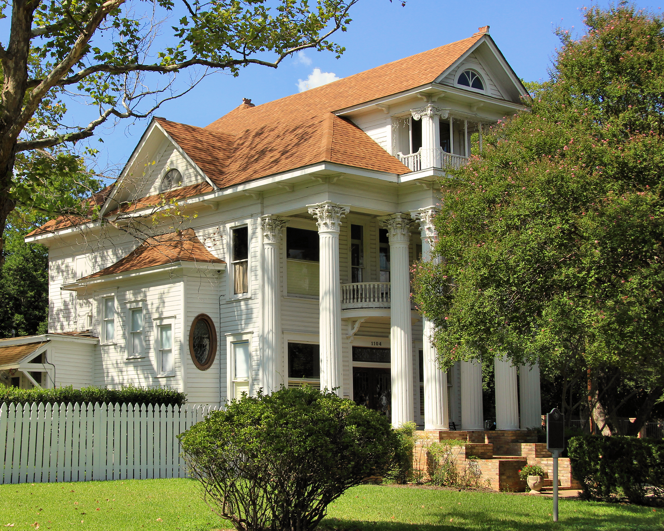 The Augusta Hofheinz House in San Marcos, Texas, United States. Mead & Eastwood Lumber Co. constructed this house in 1908 for Augusta Hofheinz, widow of Daniel Hofheinz. The house was listed on the National Register of Historic Places on August 26, 1983 and designated a Recorded Texas Historic Landmark in 1992.