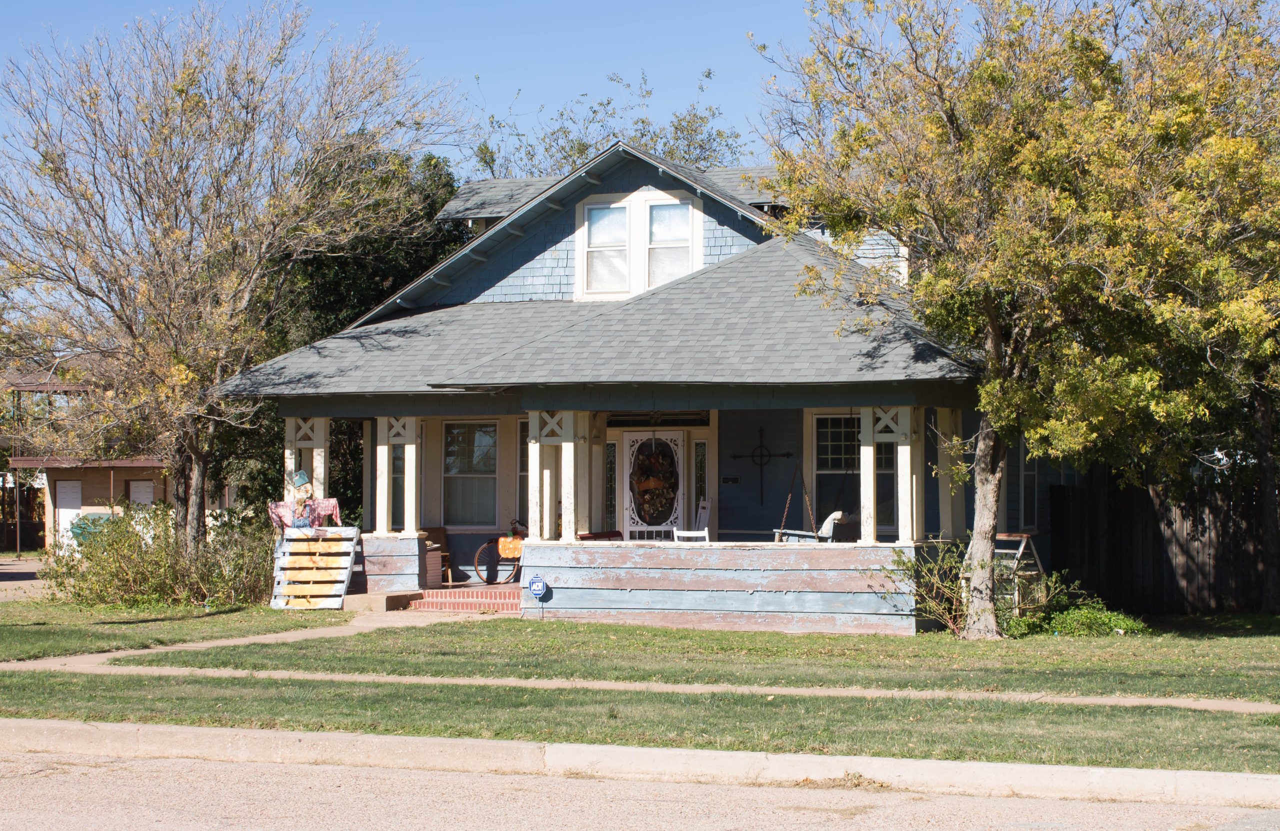 House at 709 East Reynolds at Stamford, Texas