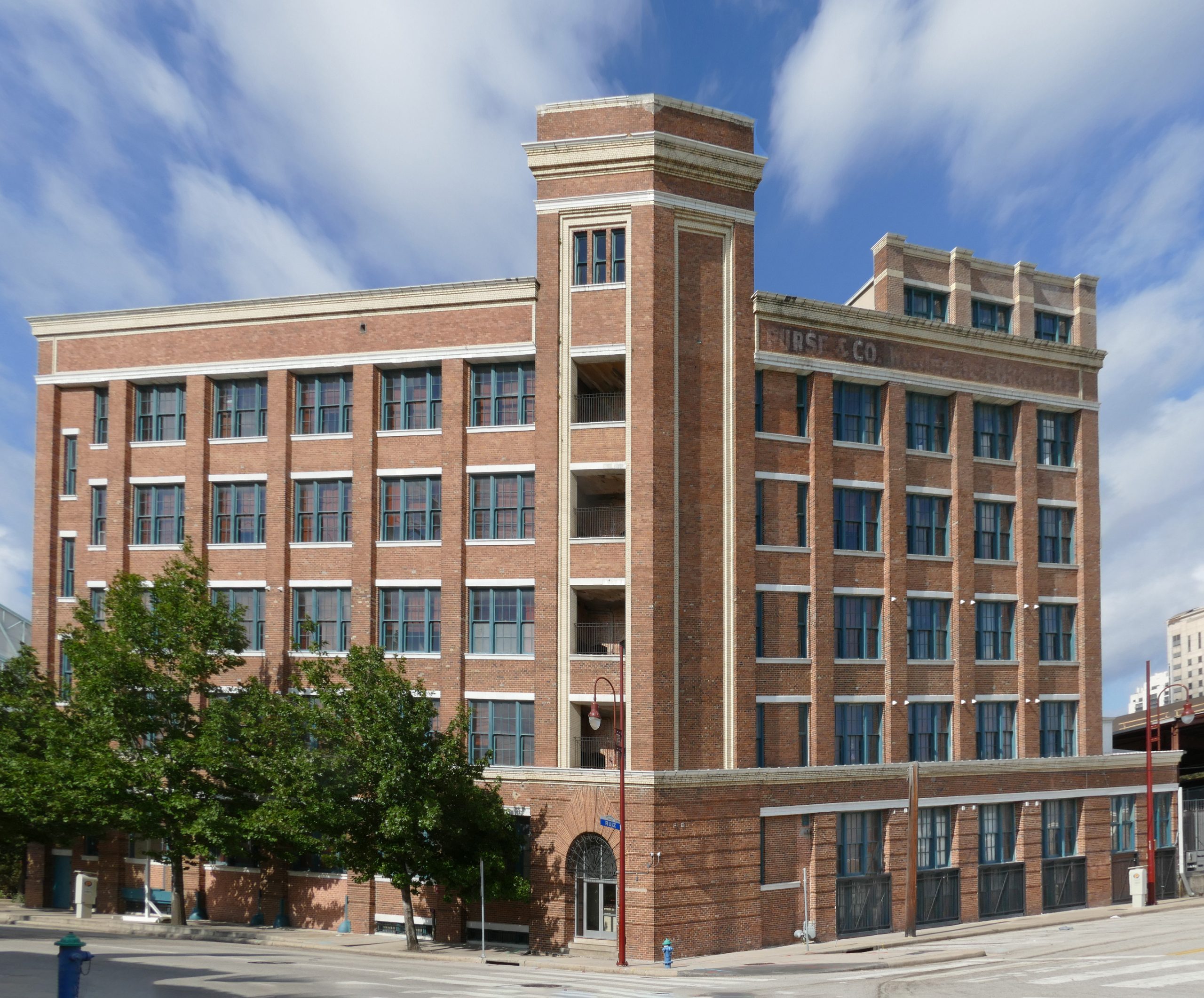 The National Biscuit Company Building. Nabisco occupied the building until the late 1940s or early 50s when it became a wholesale furniture place named Purse & Co. You can still see their name high on the right center of the building. After Purse it was converted into apartments.