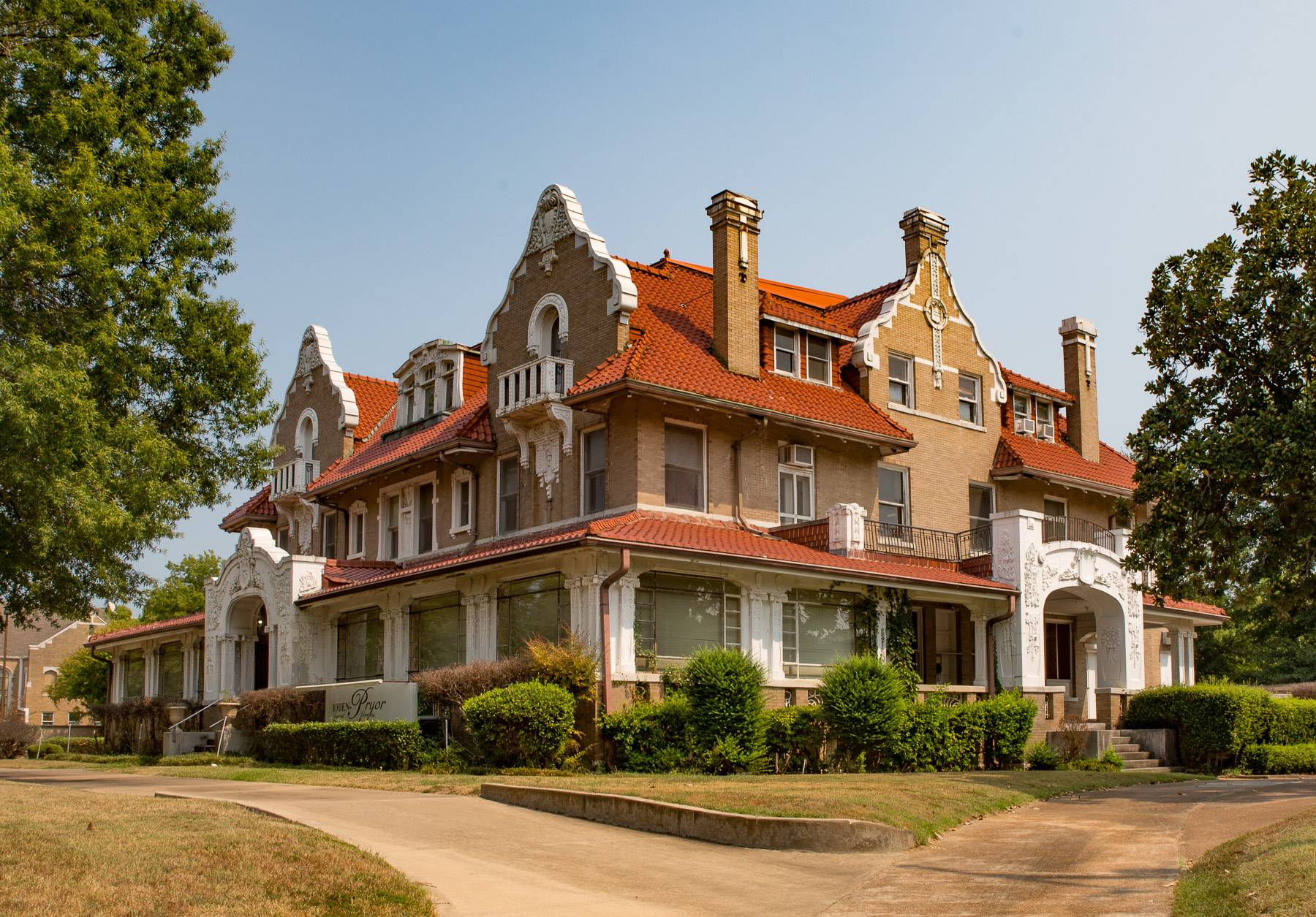 Scott-Roden Mansion is located in Paris, Texas