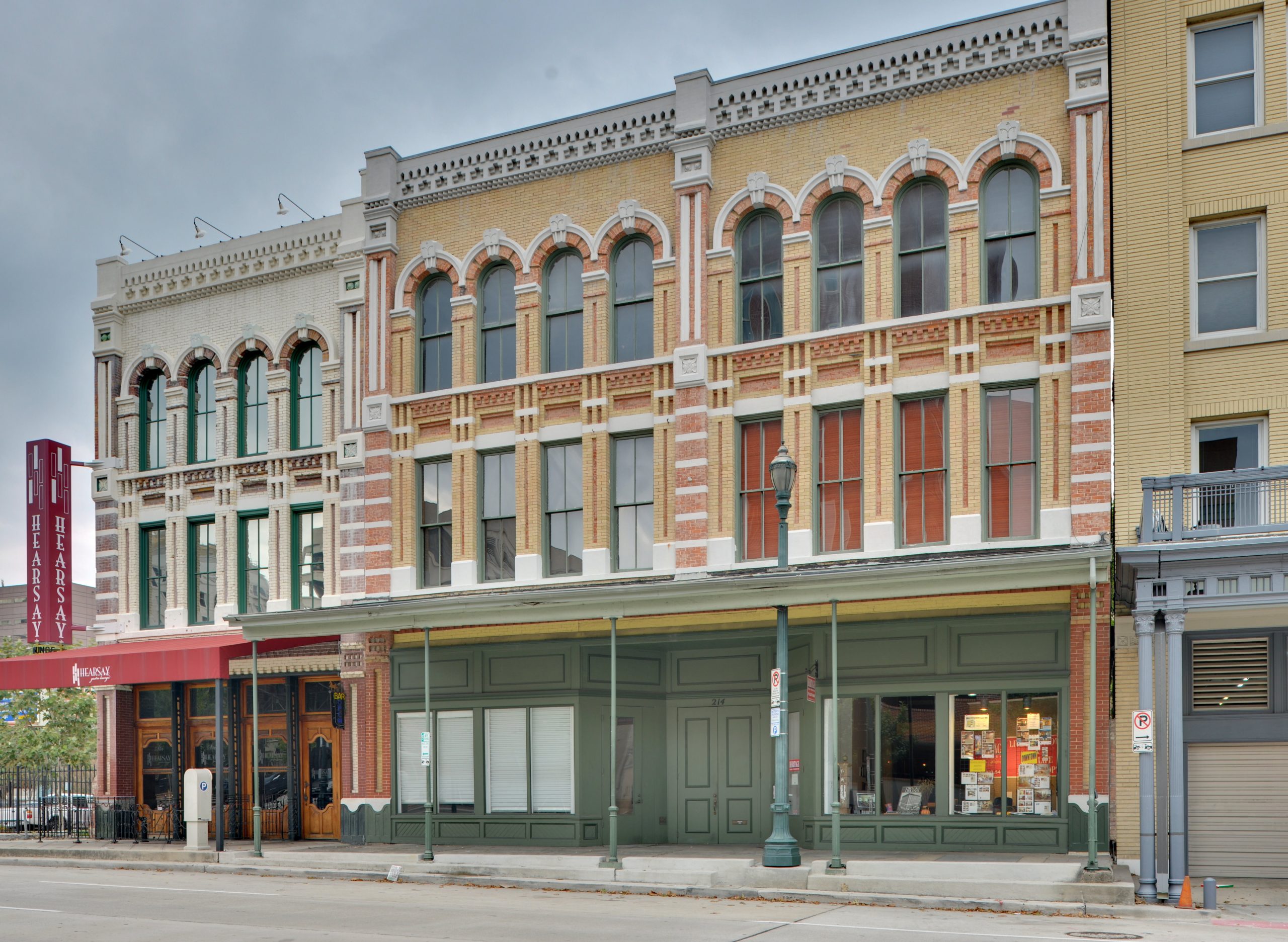 The W. L. Foley Building at 214-218 Travis St., Houston (Texas, USA) is listed in the National Register of Historic Places, United States Department of the Interior.