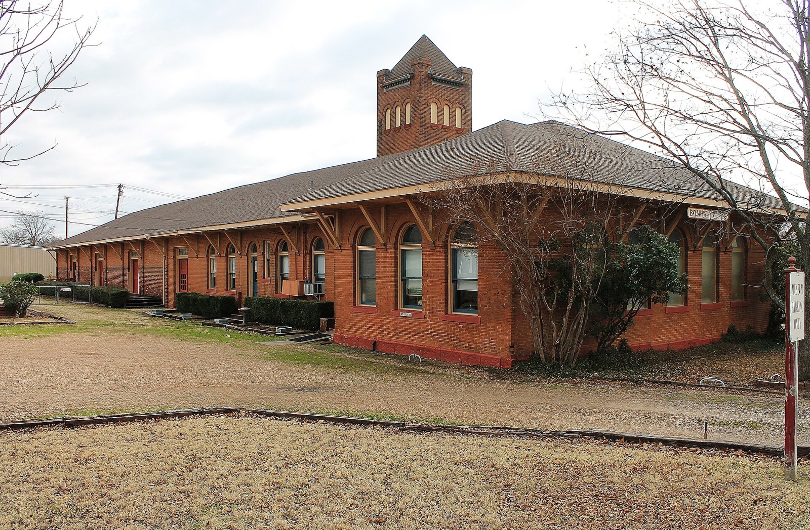 Texas and Pacific depot in Bonham — Fannin County, Texas
