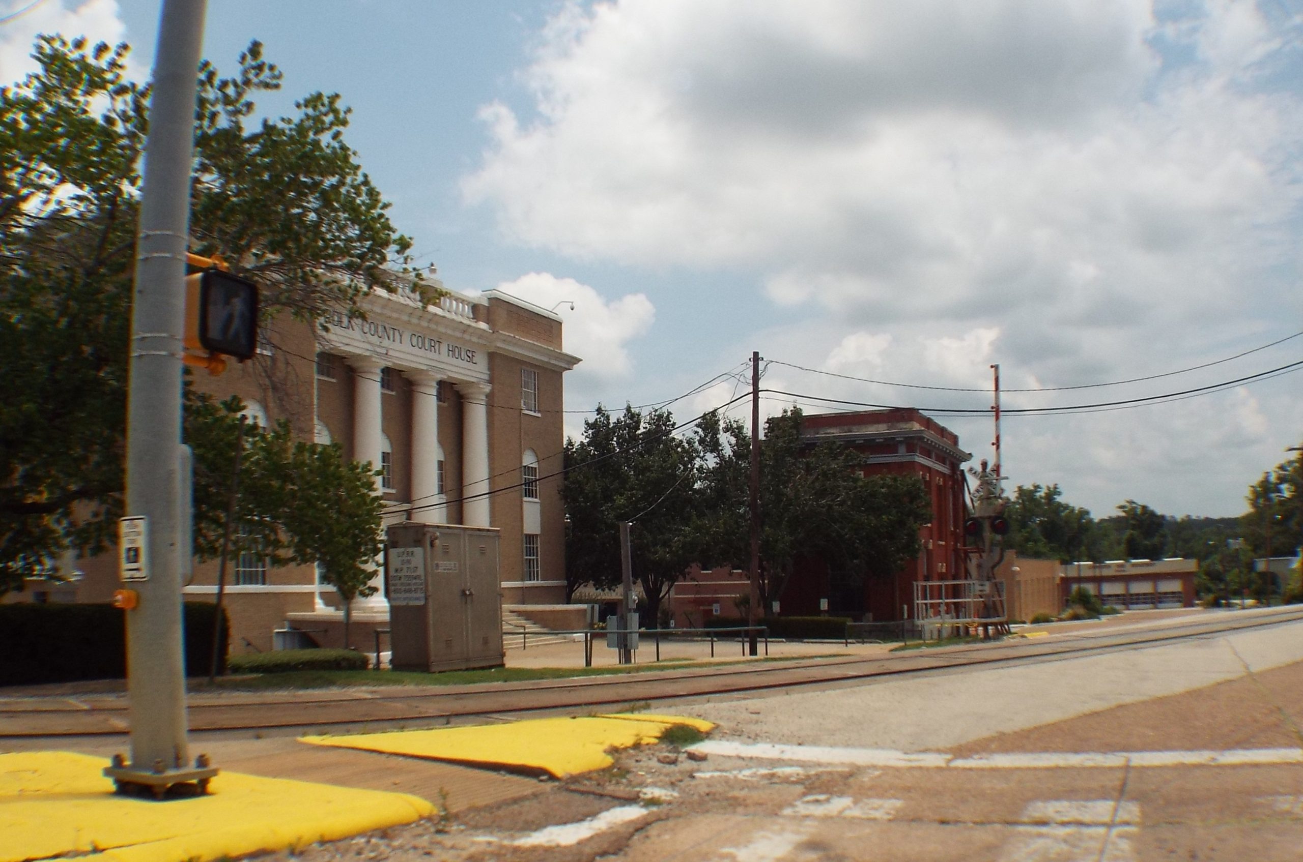 Livingston Texas Polk County Court House - panoramio