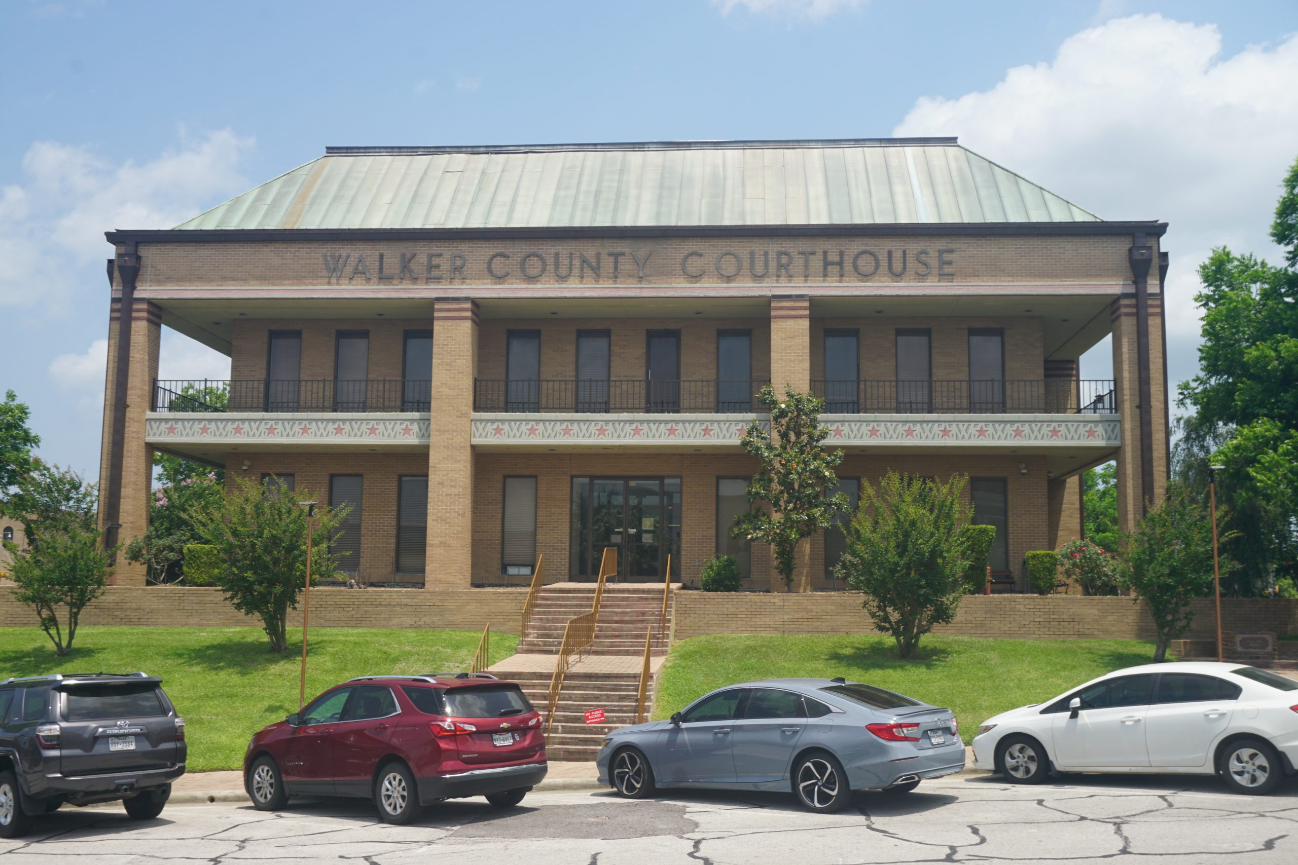 Huntsville May 2022 06 (Walker County Courthouse)
